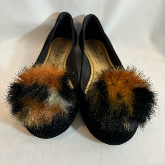 LEMON JELLY Sz 37 Ballet Flats with Decorative Fuzzy Faux Fur Pompoms Round Toe - Picture 2 of 8